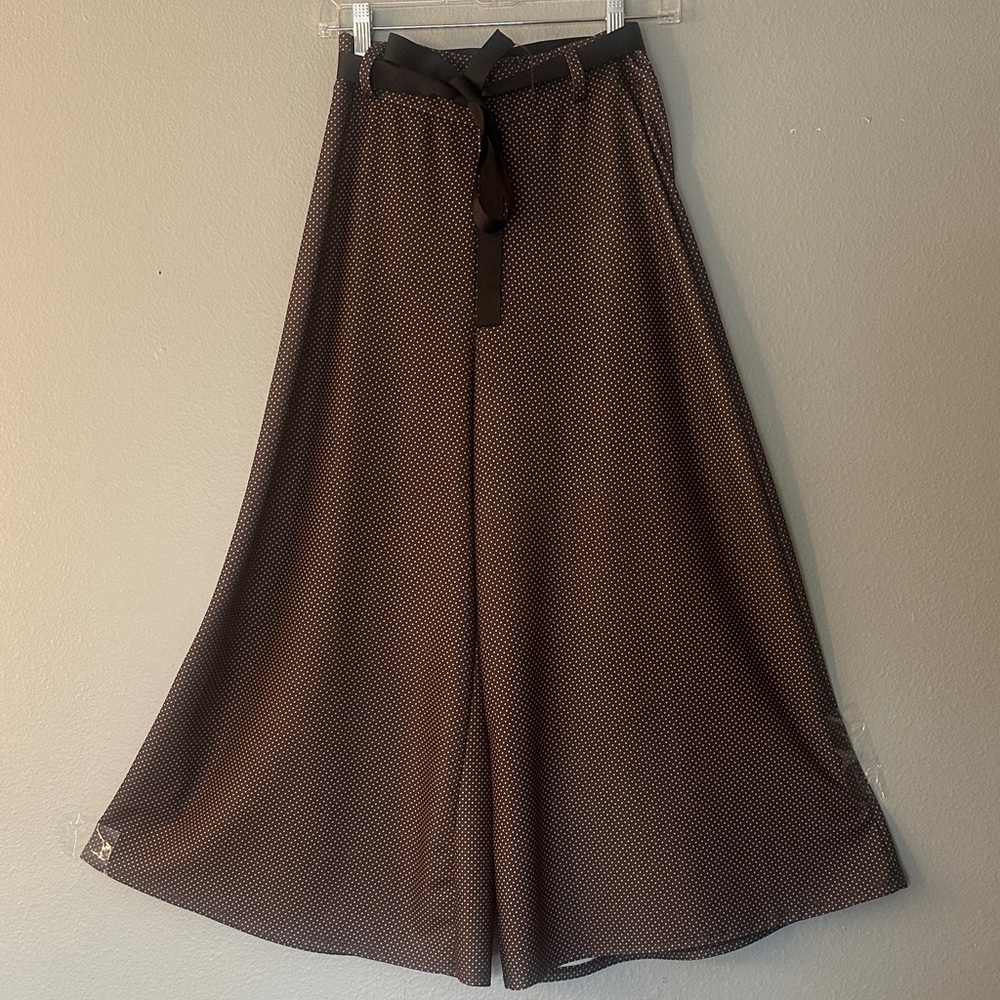 Brown Wide-Leg Pants with Black Tie